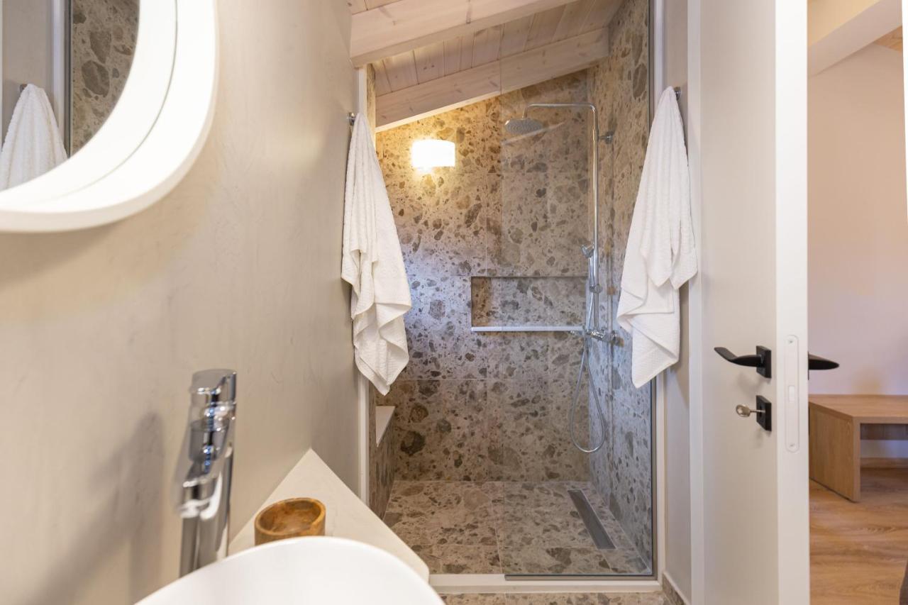 Lola's Luxury Apartament *